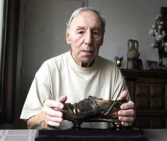 Rik Coppens met zijn Gouden Schoen 1954.