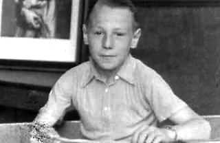 Henri Coppens, nog een jong ventje op een schoolfoto. 