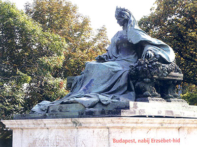 Een standbeeld van Sissi in Budapest.