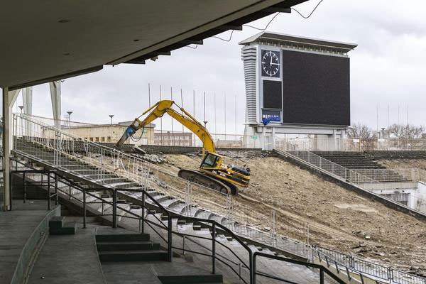 Puskás Stadion 40 mar 2016 afbraak.