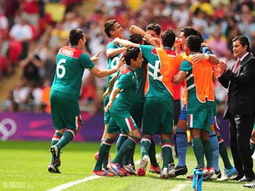 adat Oribe Peralta de 2-1 binnenkopte kon het Mexicaanse team de Olympische zege vieren.