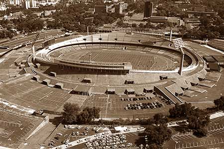 Het Olympisch Stadion in Mexico (Estadio Olímpico Universitario)