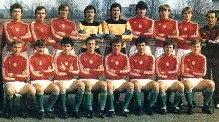 Het Hongaars Olympisch team van trainer Mezey Gyõrgy.