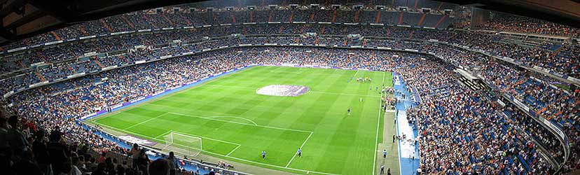 Het Estadio Santiago Bernabéu in Madrid waar de finale gespeeld werd.