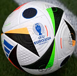 Officiële bal Euro 2024 Fussballiebe.