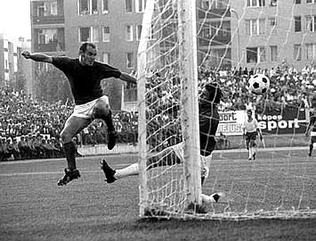 Goal van Bene Ferenc