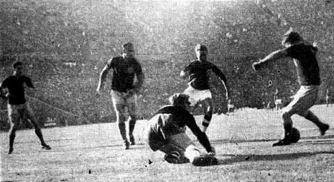 Finalewedstrijd voor de Mitropacup Vasas SC - Rapid Wien, 5 augustus 1956