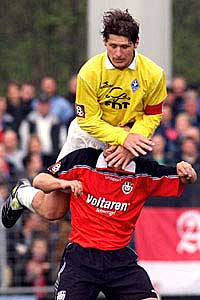 Klausz László in volle actie voor SV Waldhof Mannheim.