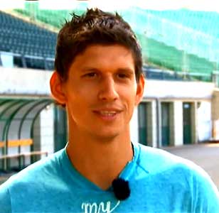 Zsolt in het Puskás Ferenc Stadion in Budapest.