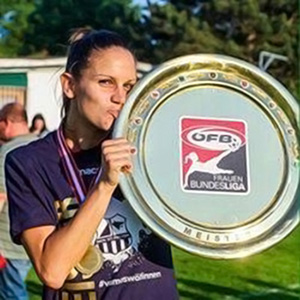 Sipos Kampioen van Oostenrijk met SKN St. Pölten-Spratzern in 2016.