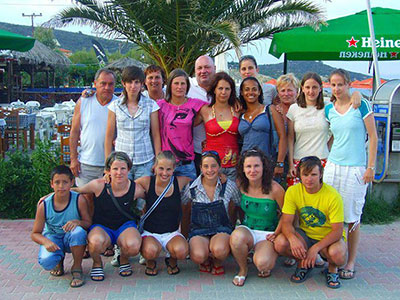 Szekér Anita in gezelschap van het Hongaars FUTSAL-team.