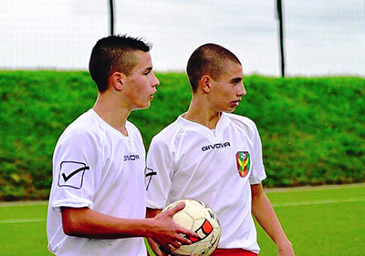 Szoboszlai op training bij de jeugd van Videoton FC Fönix...