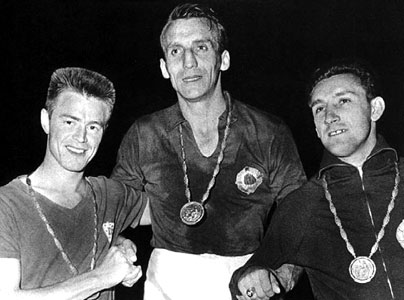 Het podium van de kapiteins van de gelauwerde ploegen op de Olympische Spelen van Rome 1960