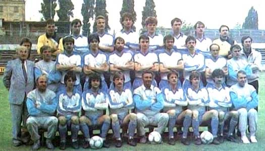 Verebes met MTK-VM, kampioen in 1987. 