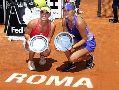 Winst in Rome WTA-toernooi, dubbelspel met Kristina Mladenovic.