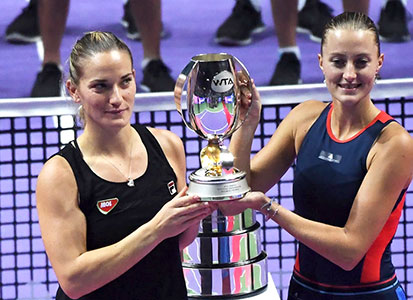 Winst dubbelspel in Singapore met Kristina Mladenovic.