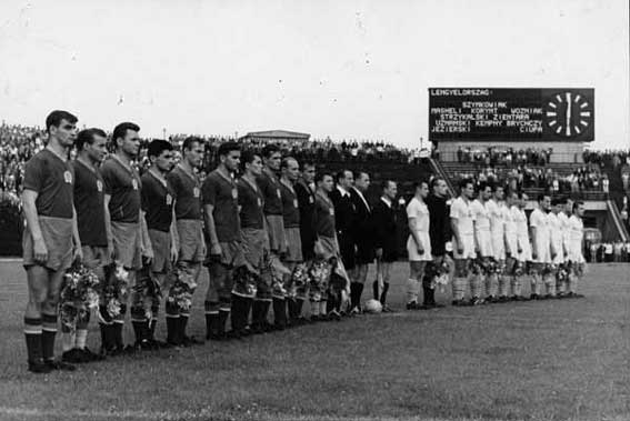 15 juli 1956: Hongarije - Polen
