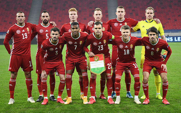Het Hongaarse team dat kwalificatie realiseerde tot deelname aan het EK 2020-2021.