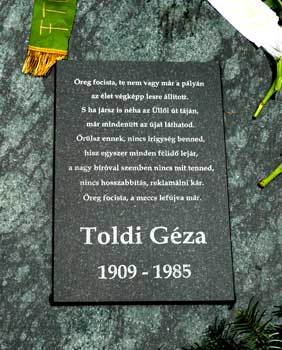 Het graf van Toldi Géza.