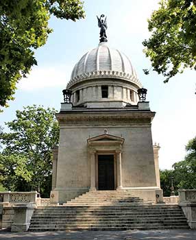Het mausoleum van Deák Ferenc op de Kerepesi-begraafplaats in Budapest.
