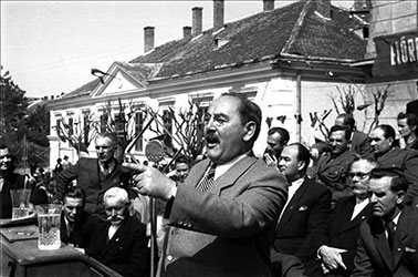 Nagy Imre als redenaar.